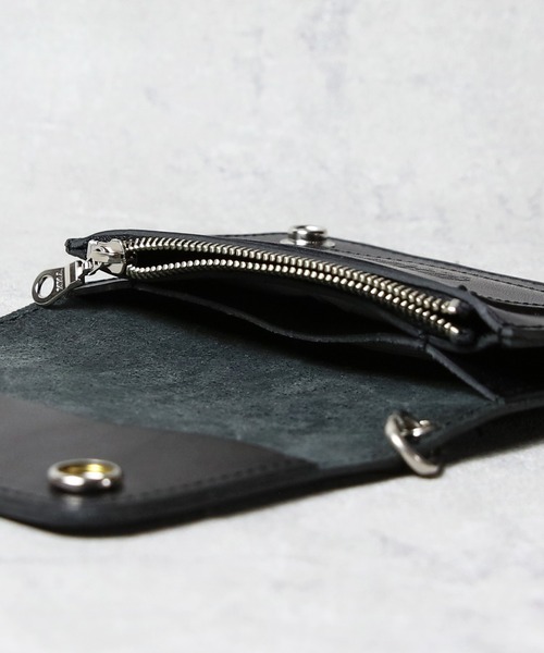 UNIVERSAL OVERALL(ユニバーサルオーバーオール)の「トラッカーウォレット ミドル 栃木レザー 日本製(財布・メンズ・ブラック・FREE)」の11枚目の写真