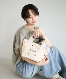 BAYFLOW | [サブバッグやランチバッグに]フルーツ刺繍ロゴトートS(トートバッグ)
