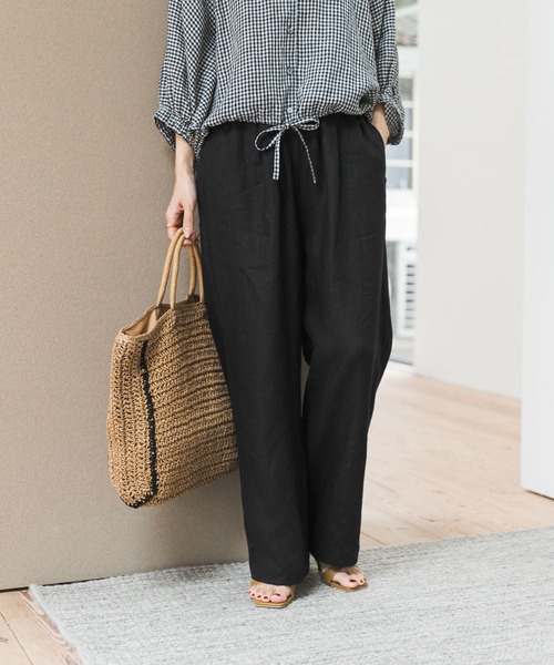 URBAN RESEARCH DOORS(アーバンリサーチドアーズ)の「リネンイージーパンツ(その他パンツ・レディース・モカ/ナチュラル/グリーン/ブラック・MEDIUM/SMALL)」の2枚目の写真