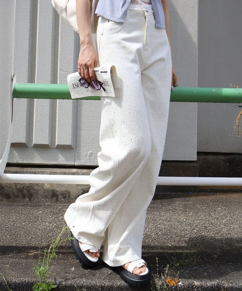 SpRay(スプレイ)の「トレンド感◎スタッズデザインバレルパンツ(その他パンツ・レディース・ベージュ/ホワイト・SMALL/MEDIUM)」の16枚目の写真