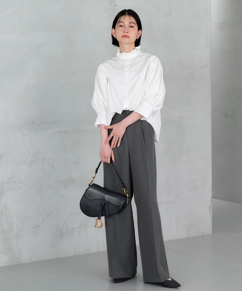RUIRUE BOUTIQUE(ルイルエブティック)の「洗える | フリル スタンドカラー ・ オーバーブラウス | トップス・ブラウス・シャツ・半袖ブラウス・きれいめブラウス・オフィスカジュアルブラウス・フリルブラウス(シャツ/ブラウス・レディース・ブラック/イエロー/ネイビー/ホワイト/ピンク・L/M)」の9枚目の写真