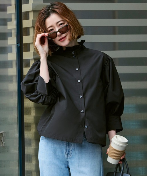 RUIRUE BOUTIQUE(ルイルエブティック)の「洗える | フリル スタンドカラー ・ オーバーブラウス | トップス・ブラウス・シャツ・半袖ブラウス・きれいめブラウス・オフィスカジュアルブラウス・フリルブラウス(シャツ/ブラウス・レディース・ブラック/イエロー/ネイビー/ホワイト/ピンク・L/M)」の19枚目の写真