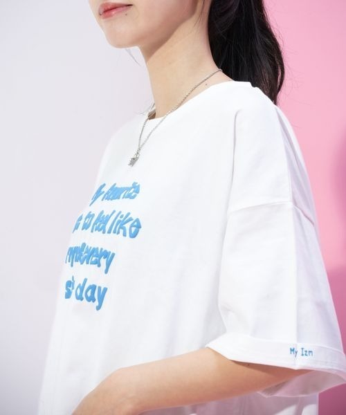 JEANASIS（ジーナシス）の「【みさみさ企画・選べる着丈】アソートロゴプリント TEE/664277（Tシャツ/カットソー・レディース・レッド/ホワイト/ネイビー・MEDIUM/SMALL）」の11枚目の写真