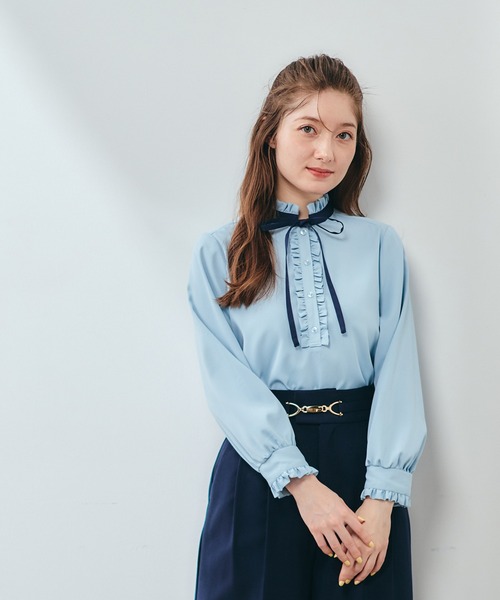 12Twelve Agenda(トゥエルブ アジェンダ)の「配色ナロータイフリルブラウス(シャツ/ブラウス・レディース・ベージュ/サックスブルー/オフホワイト・M)」の12枚目の写真
