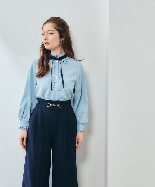 12Twelve Agenda(トゥエルブ アジェンダ)の「配色ナロータイフリルブラウス(シャツ/ブラウス・レディース・ベージュ/サックスブルー/オフホワイト・M)」の17枚目の写真