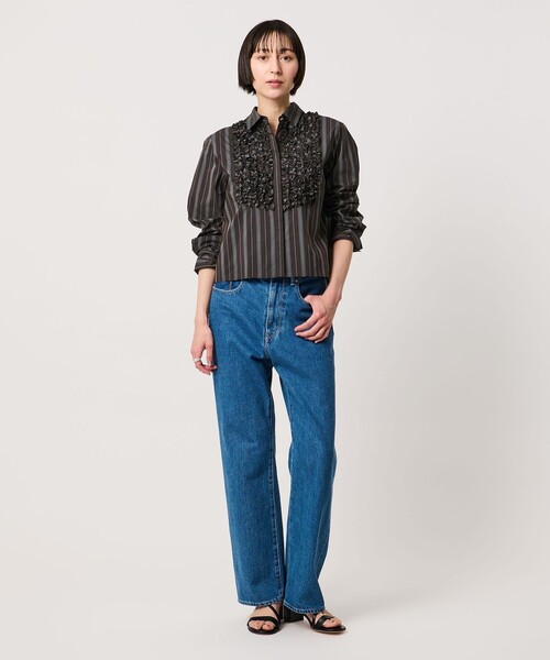 UNITED ARROWS(ユナイテッドアローズ)の「ファブリカ ミニフリル シャツ(シャツ/ブラウス・レディース・ライトピンク/オフホワイト/その他2・FREE)」の10枚目の写真
