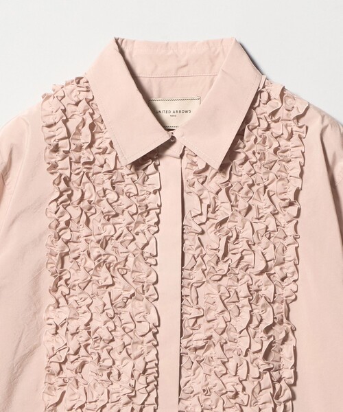 UNITED ARROWS(ユナイテッドアローズ)の「ファブリカ ミニフリル シャツ(シャツ/ブラウス・レディース・ライトピンク/オフホワイト/その他2・FREE)」の19枚目の写真