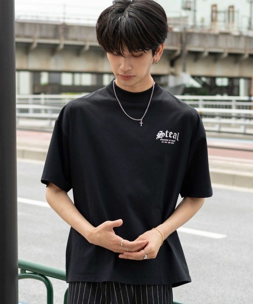 WEGO(ウィゴー)の「WEGO/【26年春夏新作】アクセ付キBIGロゴT(Tシャツ/カットソー・メンズ・ホワイト/ブラック・LARGE/MEDIUM)」の18枚目の写真