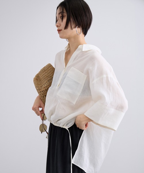 SALON adam et rope'(サロン アダム エ ロペ)の「ペーパーリネンハーフスリーブニュアンスシャツ(シャツ/ブラウス・レディース・ブラウン系その他/サックスブルー/オフホワイト・FREE)」の14枚目の写真
