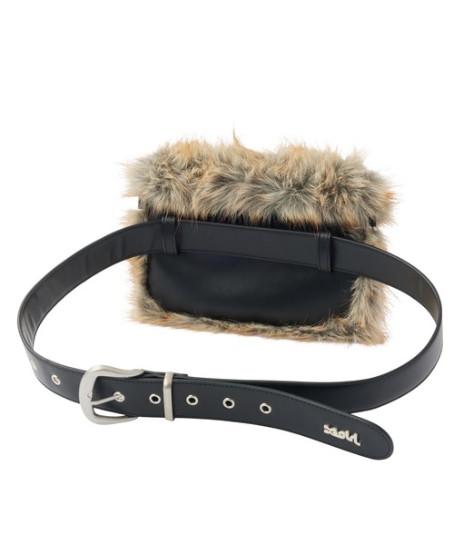 X-girl(エックスガール)の「MULTI WAY FAUX FUR POCKET BELT(ベルト・レディース・ブラック・ONE SIZE)」の3枚目の写真