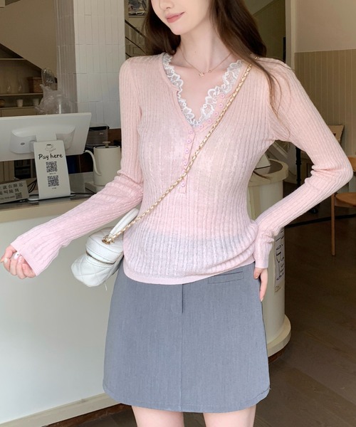 AMAJI(アマジ)の「レース切替 長袖ニットトップス(Tシャツ/カットソー・レディース・ホワイト/ライトピンク/ブラック・FREE)」の7枚目の写真