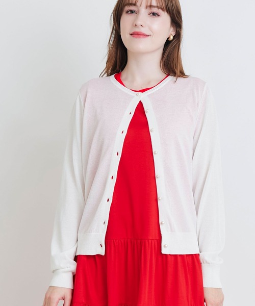 PICCIN PERLA(ピッチンペルラ)の「接触冷感UVカットパールボタンシアーカーディガン(カーディガン/ボレロ・レディース・オフホワイト/ブラック/エメラルド/チェリーピンク/ブルー・M)」の8枚目の写真