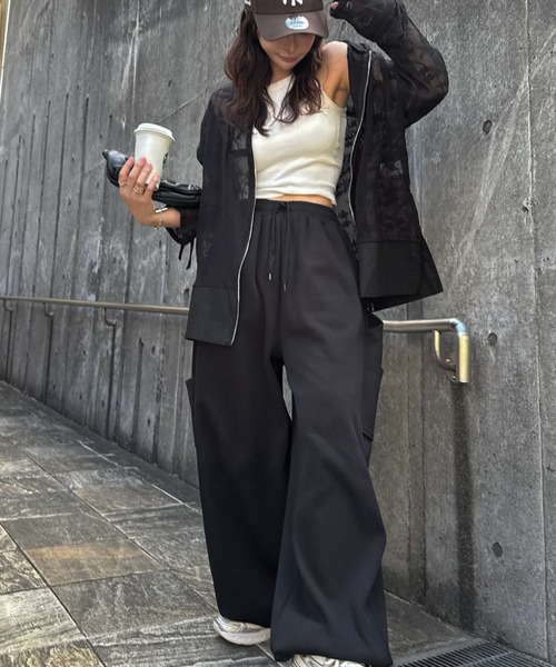 WILLFULLY(ウィルフリー)の「sheer mesh lace trim hoodie tops(Tシャツ/カットソー・レディース・ブラック/アイボリー/モカ・FREE)」の5枚目の写真