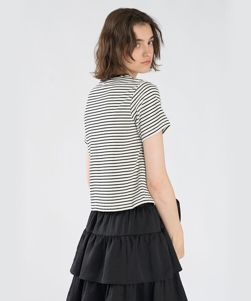 To b. by agnes b.(トゥービーバイアニエスベー)の「ハート 刺繍 リブ ボーダー 半袖 Tシャツ(Tシャツ/カットソー・レディース・ホワイト・40/38)」の7枚目の写真