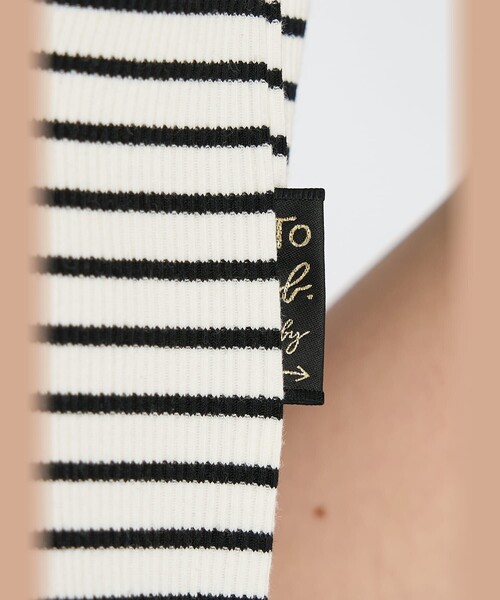 To b. by agnes b.(トゥービーバイアニエスベー)の「ハート 刺繍 リブ ボーダー 半袖 Tシャツ(Tシャツ/カットソー・レディース・ホワイト・40/38)」の12枚目の写真