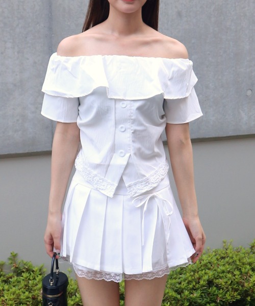 ALLuRing ChaRm(アリュリングチャーム)の「Off-shoulder Check Lace Top / オフショルダーチェックレーストップス(Tシャツ/カットソー・レディース・ホワイト/ライトブルー/ネイビー・FREE)」の5枚目の写真