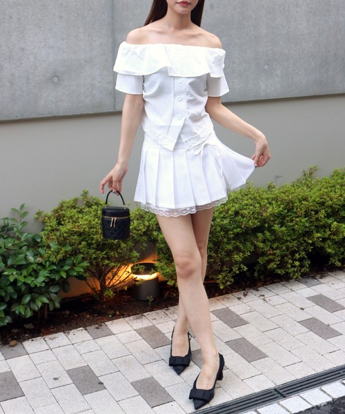 ALLuRing ChaRm(アリュリングチャーム)の「Off-shoulder Check Lace Top / オフショルダーチェックレーストップス(Tシャツ/カットソー・レディース・ホワイト/ライトブルー/ネイビー・FREE)」の10枚目の写真