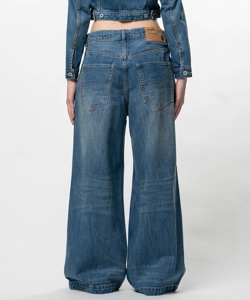 In・stru(men-tal).(インストルメンタル)の「Hard Washed Selvage Denim Huge Pants(デニムパンツ・メンズ・ブラック・36)」の11枚目の写真