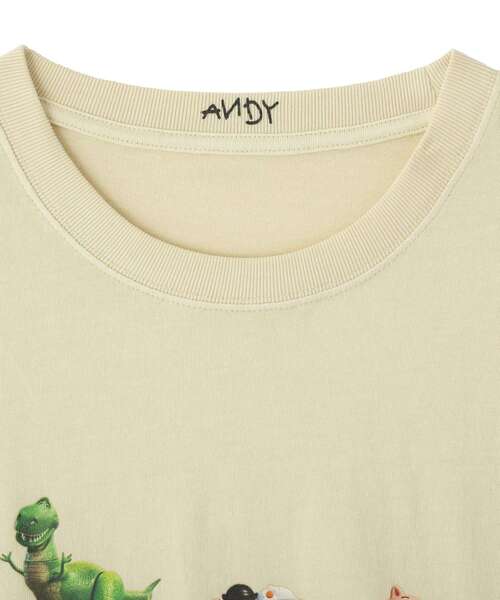 Disney(ディズニー)の「【TOY STORY】ヴィンテージ加工グラフィックTシャツ(Tシャツ/カットソー・レディース・ベージュ/オフホワイト・FREE)」の4枚目の写真