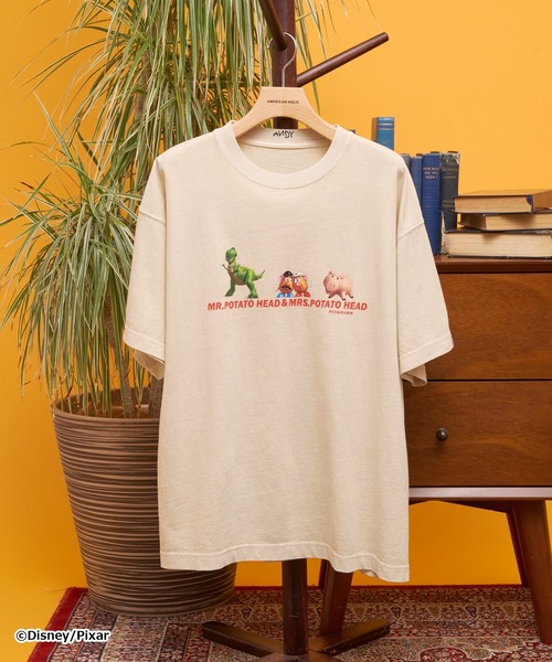 Disney(ディズニー)の「【TOY STORY】ヴィンテージ加工グラフィックTシャツ(Tシャツ/カットソー・レディース・ベージュ/オフホワイト・FREE)」の14枚目の写真