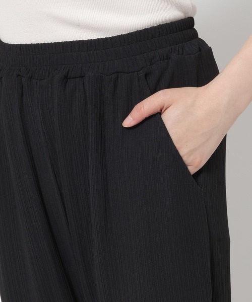 LAKOLE(ラコレ)の「冷感カットフレアパンツ / 1045676(その他パンツ・レディース・カーキ/ブラウン/ブラック/ベージュ・MEDIUM/LARGE)」の20枚目の写真