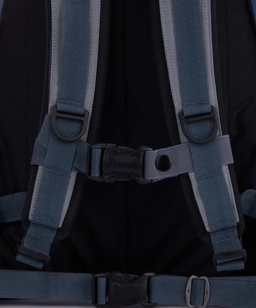 GREGORY(グレゴリー)の「デイパック DAYPACK トラックネイビー(バックパック/リュック・メンズ・スカイブルー系・-)」の3枚目の写真