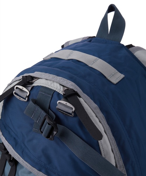 GREGORY(グレゴリー)の「デイパック DAYPACK トラックネイビー(バックパック/リュック・メンズ・スカイブルー系・-)」の6枚目の写真