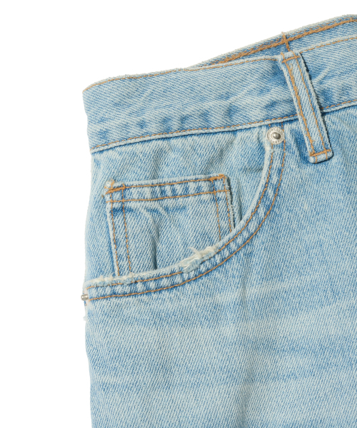 OTHERFITS(アザーフィッツ)の「ヴィンテージタイトデニムバミューダパンツ(ライトブルー)(その他パンツ・メンズ・その他・LARGE/MEDIUM)」の3枚目の写真