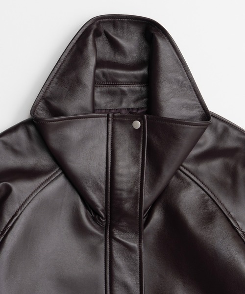 MAISON SPECIAL（メゾンスペシャル）の「Oversized Stand Collar Leather Blouson/オーバースタンドカラーレザーブルゾン（ブルゾン・レディース・ブラウン/ブラック・FREE）」の19枚目の写真