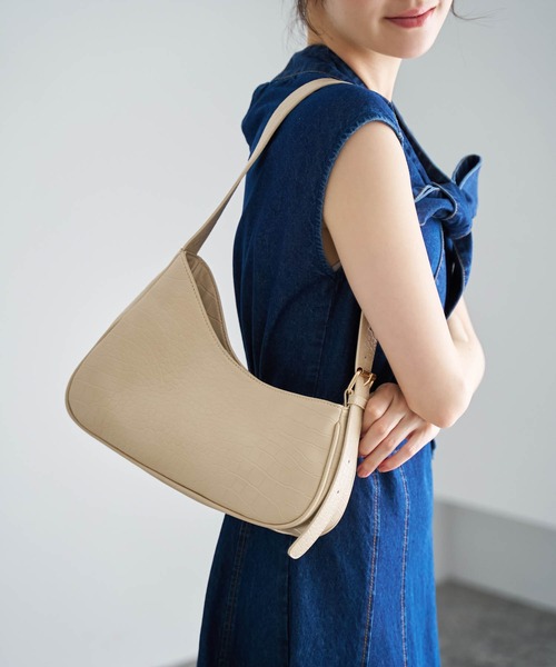 NOELA(ノエラ)の「ワンショルダーバッグ(ハンドバッグ・レディース・ブラック/ベージュ/ボルドー・フリー)」の16枚目の写真