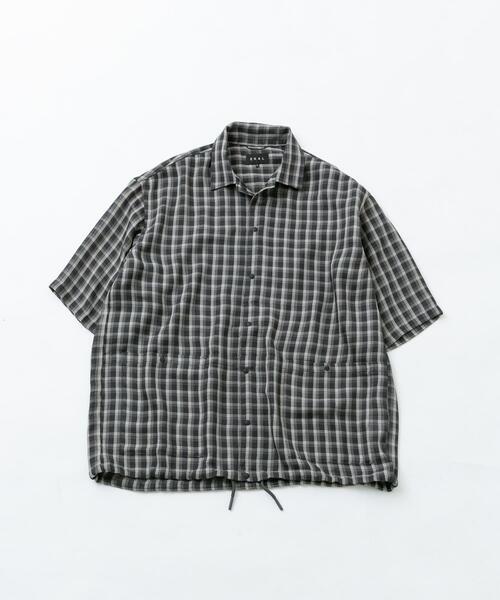 EKAL(エカル)の「『速乾』パナマライクチェックショートスリーブシャツ(シャツ/ブラウス・メンズ・グレー系その他/ベージュ系その他・MEDIUM/LARGE)」の2枚目の写真
