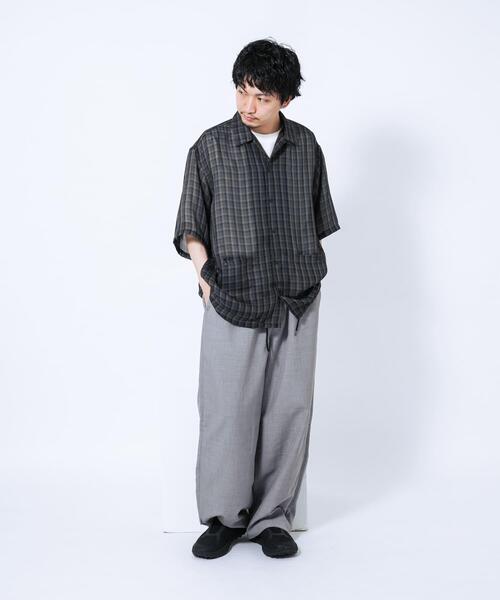 EKAL(エカル)の「『速乾』パナマライクチェックショートスリーブシャツ(シャツ/ブラウス・メンズ・グレー系その他/ベージュ系その他・MEDIUM/LARGE)」の3枚目の写真
