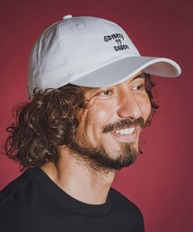 seventy seven（セブンティセブン）の「mko13771- embroidery 6 panel cap (handwriting) 6パネルキャップ(7726W320)（キャップ）」