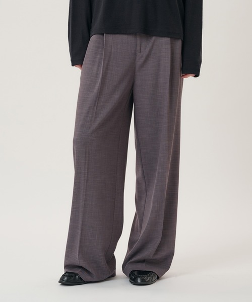 Perushu(ペルーシュ)の「2TUCK CLOTH STRAIGHT SLACKS/2タッククロスストレートスラックス(スラックス・メンズ・ブラック/グレー/ブラウン・LARGE/SMALL/MEDIUM)」の2枚目の写真