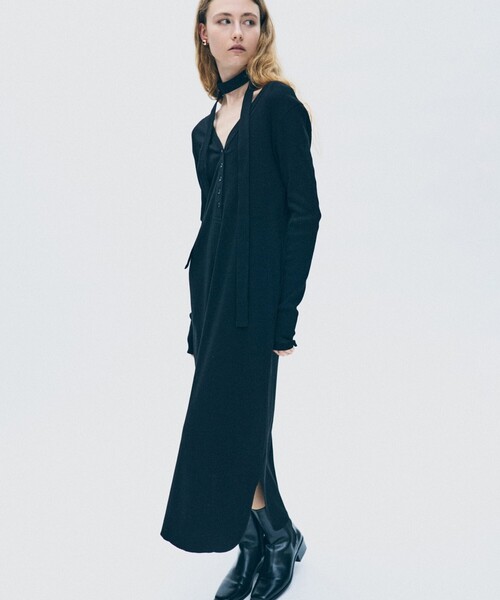 uncrave(アンクレイヴ)の「ヴィンテージリブ 2WAYロングワンピース(ワンピース・レディース・ブラック系・0/1)」の1枚目の写真