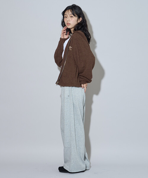 FREAK'S STORE（フリークスストア）の「UMBRO × FREAK'S STORE/アンブロ 別注 Boucle Hoodie/別注 ブークレ フ―ディー（その他アウター・レディース・オフホワイト/ブラウン/ブラック・ﾌﾘ-）」の17枚目の写真