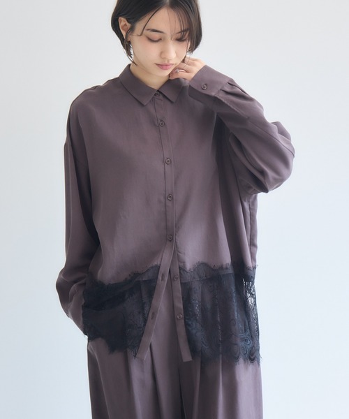 KATHARINE ROSS(キャサリンロス)の「裾レースシャツ(シャツ/ブラウス・レディース・アイボリー/ダークブラウン/ブラック・FREE)」の4枚目の写真