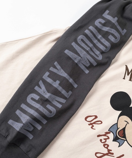Disney(ディズニー)の「【71】【Disney/ディズニー】ミッキーマウス フェイクレイヤード ユーズド加工 プリントクルーネック ロングスリーブTシャツ/ロンT/ヴィンテージ風/ユニセックス/レディース/メンズ(Tシャツ/カットソー・レディース・ブラック/アイボリー系/ブラック系/アイボリー・M/L/XL)」の17枚目の写真
