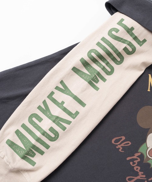 Disney(ディズニー)の「【71】【Disney/ディズニー】ミッキーマウス フェイクレイヤード ユーズド加工 プリントクルーネック ロングスリーブTシャツ/ロンT/ヴィンテージ風/ユニセックス/レディース/メンズ(Tシャツ/カットソー・レディース・ブラック/アイボリー系/ブラック系/アイボリー・M/L/XL)」の21枚目の写真