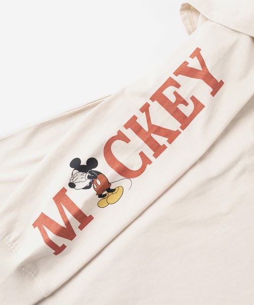 Disney(ディズニー)の「【71】【Disney/ディズニー】ミッキーマウス フェイクレイヤード ユーズド加工 プリントクルーネック ロングスリーブTシャツ/ロンT/ヴィンテージ風/ユニセックス/レディース/メンズ(Tシャツ/カットソー・レディース・ブラック/アイボリー系/ブラック系/アイボリー・M/L/XL)」の8枚目の写真