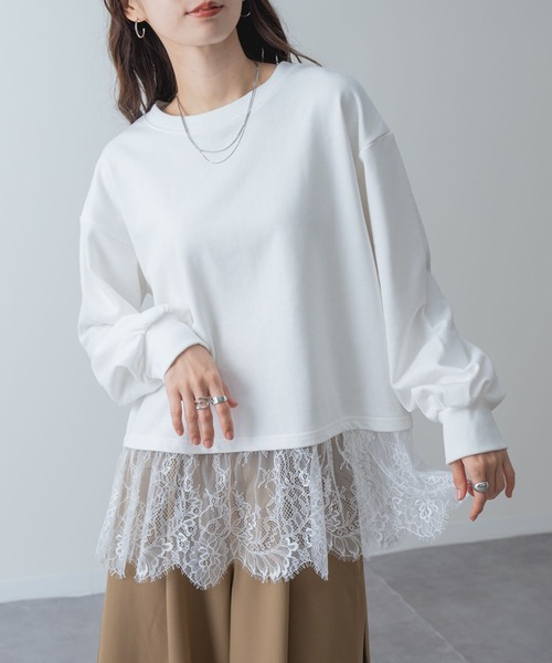 SABUROKU(サブロク)の「【SABUROKU】 裾レース で 華やぐ 裏毛 ペプラム プルオーバー(Tシャツ/カットソー・レディース・チャコールグレー/ホワイト/カーキ・M/L)」の1枚目の写真