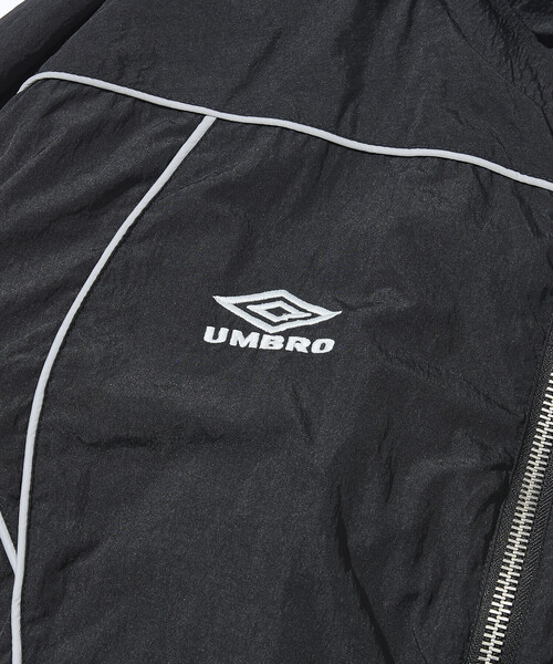 FREAK'S STORE(フリークスストア)の「UMBRO × ONE OR EIGHT ナイロン トラックジャケット(ブルゾン・メンズ・ブラック・LARGE/SMALL/MEDIUM/X-LARGE)」の5枚目の写真