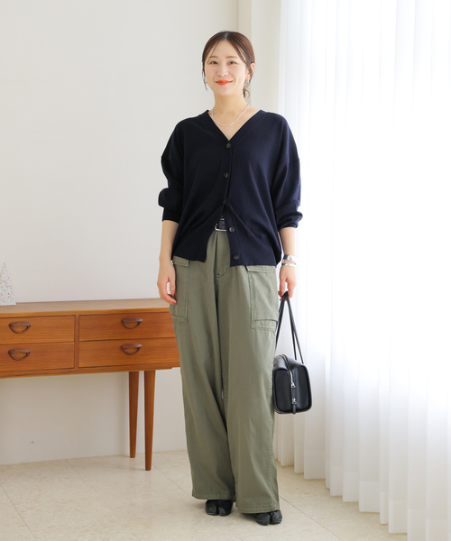 JOURNAL STANDARD(ジャーナルスタンダード)の「WASHABLE COMF Vネックカーディガン(カーディガン/ボレロ・レディース・ネイビー/ベージュ/ブラウン・FREE)」の18枚目の写真