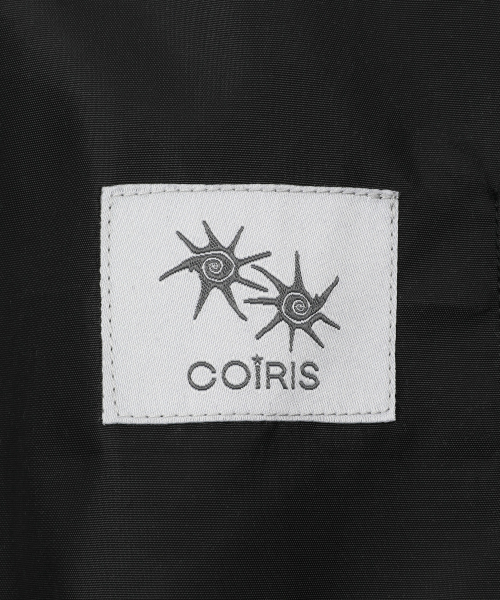 COIRIS(コイリス)の「テノシグネチャーロゴブルゾンジャケット 男女共用(ブルゾン・レディース・ブラック・FREE)」の4枚目の写真