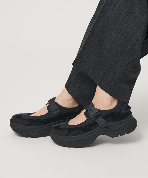 Teva（テバ）の「＜Teva＞AMPSOLE GAILA MARY JANE スニーカー（スニーカー・レディース・ブラック・8/6/7）」の2枚目の写真