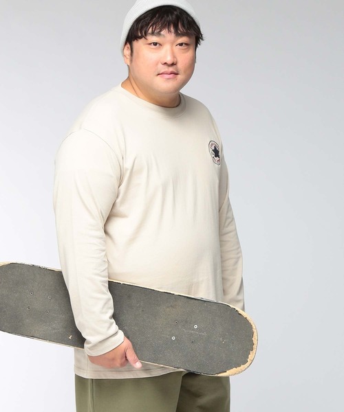 CONVERSE(コンバース)の「Tシャツ 長袖 メンズ 大きいサイズ アンクルパッチ / 5シューズ ロングスリーブ カットソー CONVERSE (コンバース)(Tシャツ/カットソー・メンズ・グリーン/ネイビー/ライトベージュ/ブラック・3L/4L/5L)」の16枚目の写真
