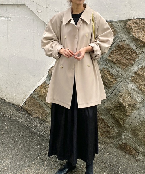 FAVORITO(ファヴォリート)の「襟付きダブルブレストジャケット(その他アウター・レディース・ベージュ・F)」の11枚目の写真