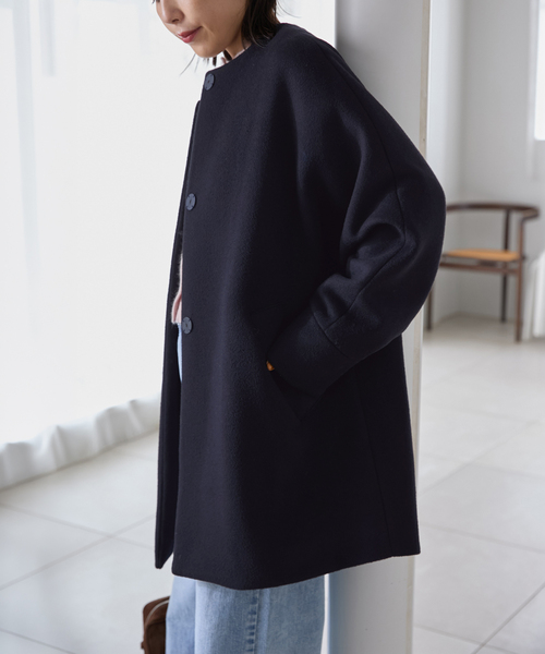 La TOTALITE(ラトータリテ)の「TICCA / ティッカ ノーカラーコート(ノーカラーコート・レディース・ネイビー/ベージュ・FREE)」の17枚目の写真