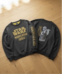 Disney（ディズニー）の「【STAR WARS/スターウォーズ】マンダロリアン＆グローグー/ポスターアートプリント 裏起毛配色ピグメント風スウェット ユニセックス（スウェット）」