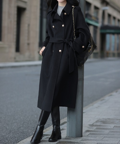 AMAJI(アマジ)の「ロング丈 ゴールドボタン ウールコート(その他アウター・レディース・ブラック/レッド・SMALL/MEDIUM/LARGE/X-LARGE)」の3枚目の写真